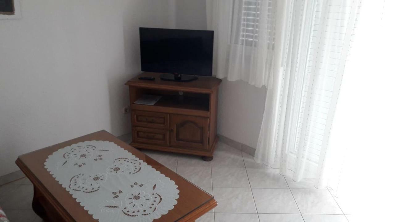 Apartment Hrgic Vir Bagian luar foto